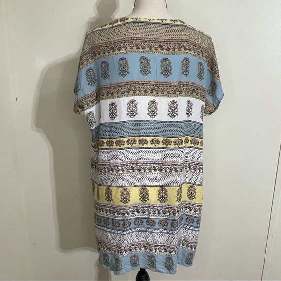 💥SOLD💥 J. Jill Multicolor Floral Print Button Down Top. Women’s size Medium - Picture 5 of 12